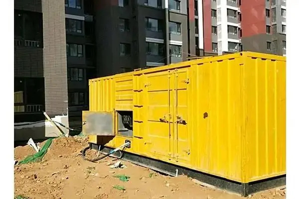 峡江发电机租赁中燃油压力过低会对发动机的哪些部件造成损坏？